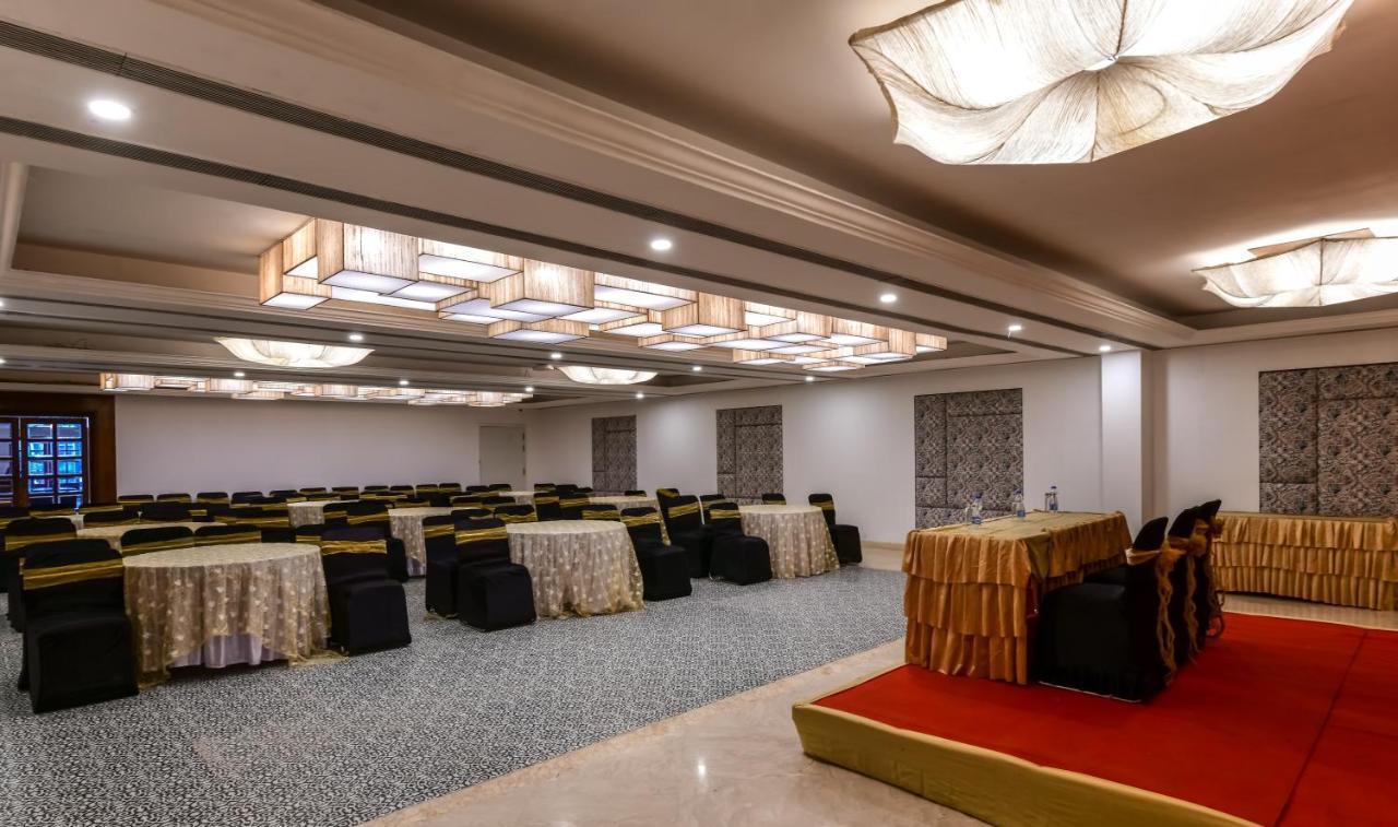 Rāipur The Downton Hotel מראה חיצוני תמונה